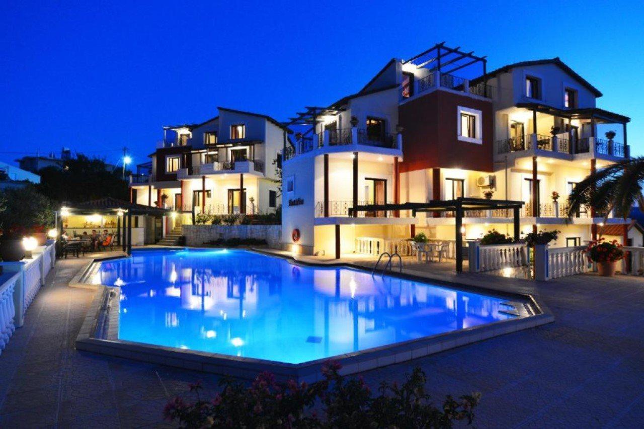 Antilia Apartments Tavronitis  Bagian luar foto